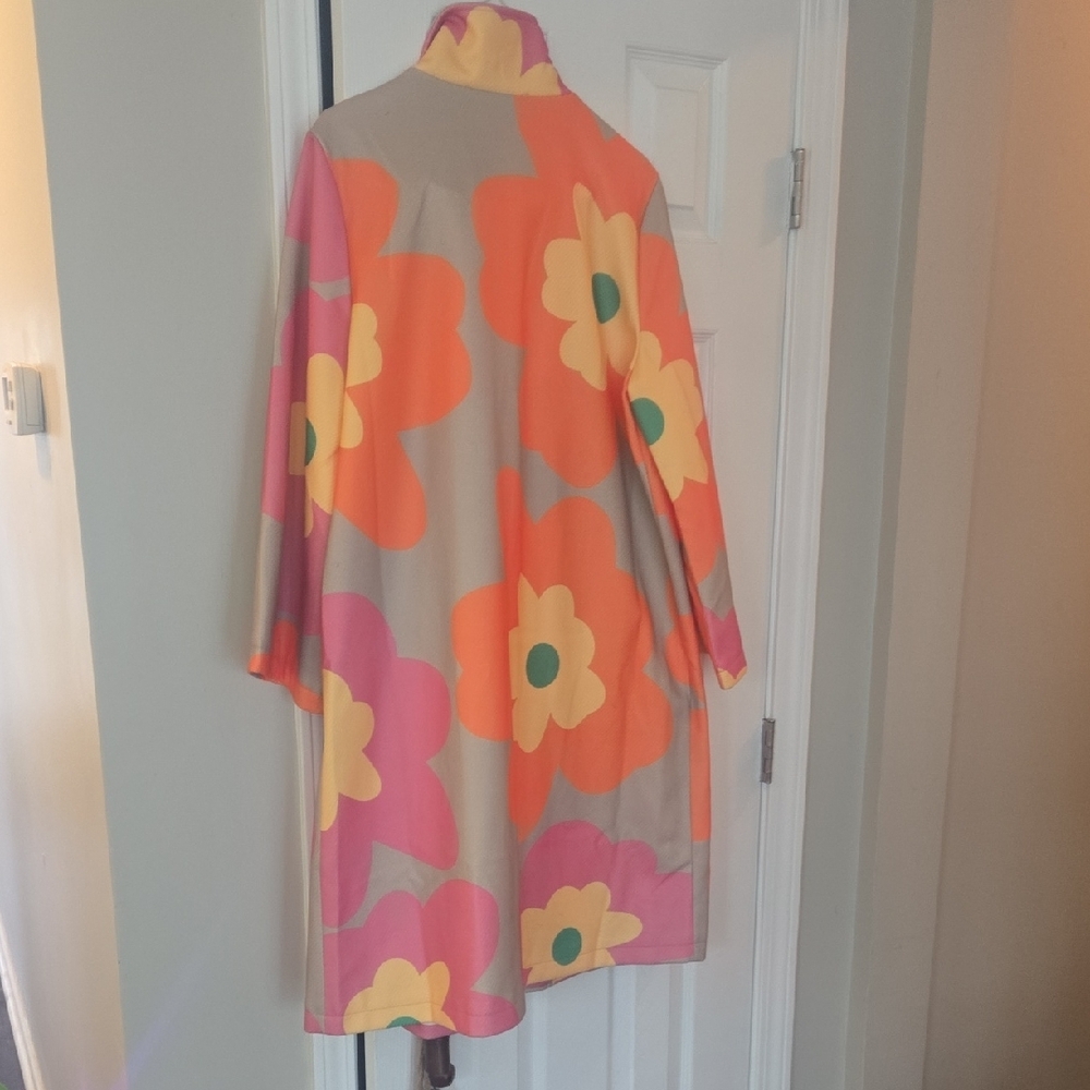 DAVI & DANI Pink and Orange Floral Trench Coat with Yellow Flowers - Picture 5 of 5